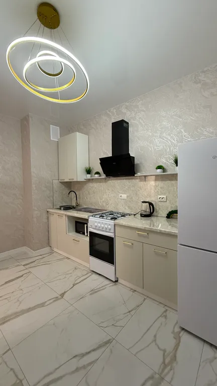 Шикарная квартира с видом на парк и Азовское море