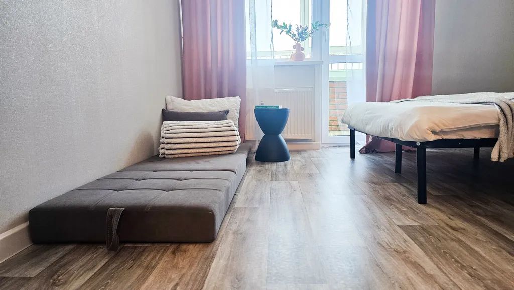 ЖК СВОИ ЛЮДИ новые апартаменты на троих гостей