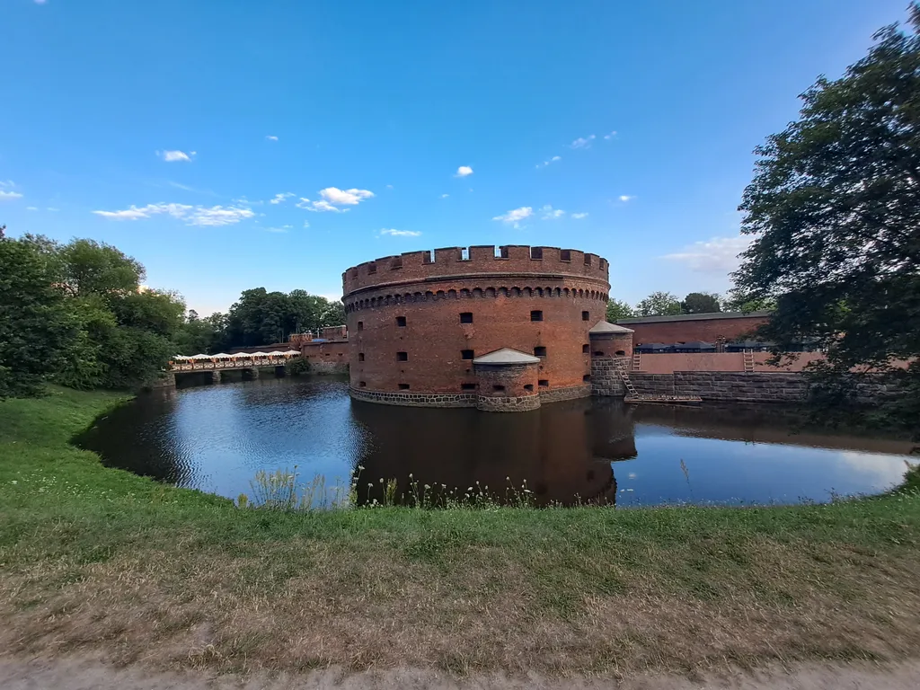 Квартира Квартира Просторный апартамент в новом доме у Верхнего Озера, Музея Янтаря — Калининград