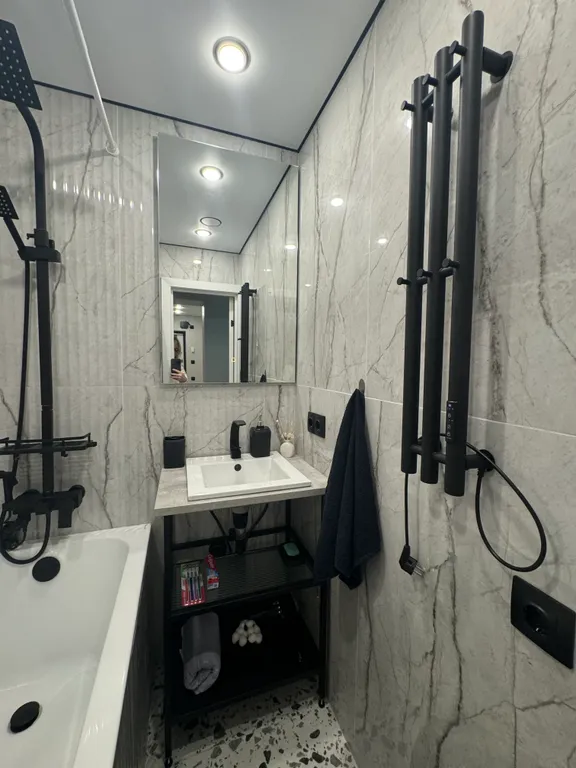 Квартира Квартира Три раздельные комнаты, новый ремонт — Москва