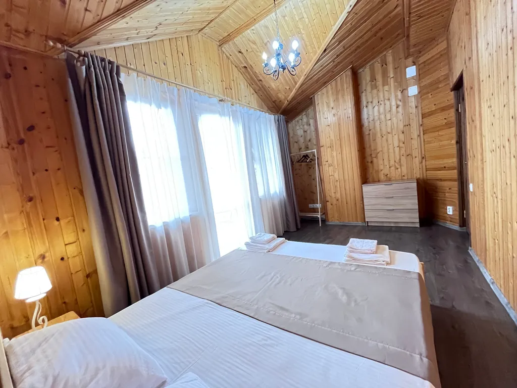 5-комнатный Дом