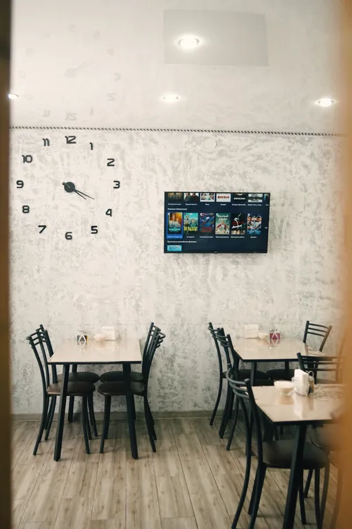 Новенький коттедж на большую компанию