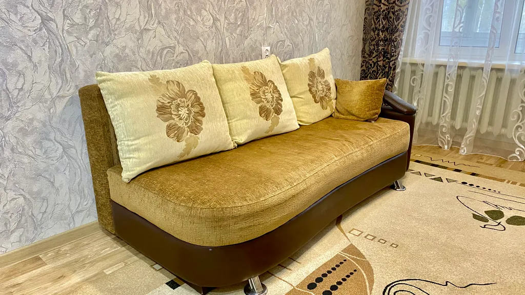 Квартира для хороших людей)