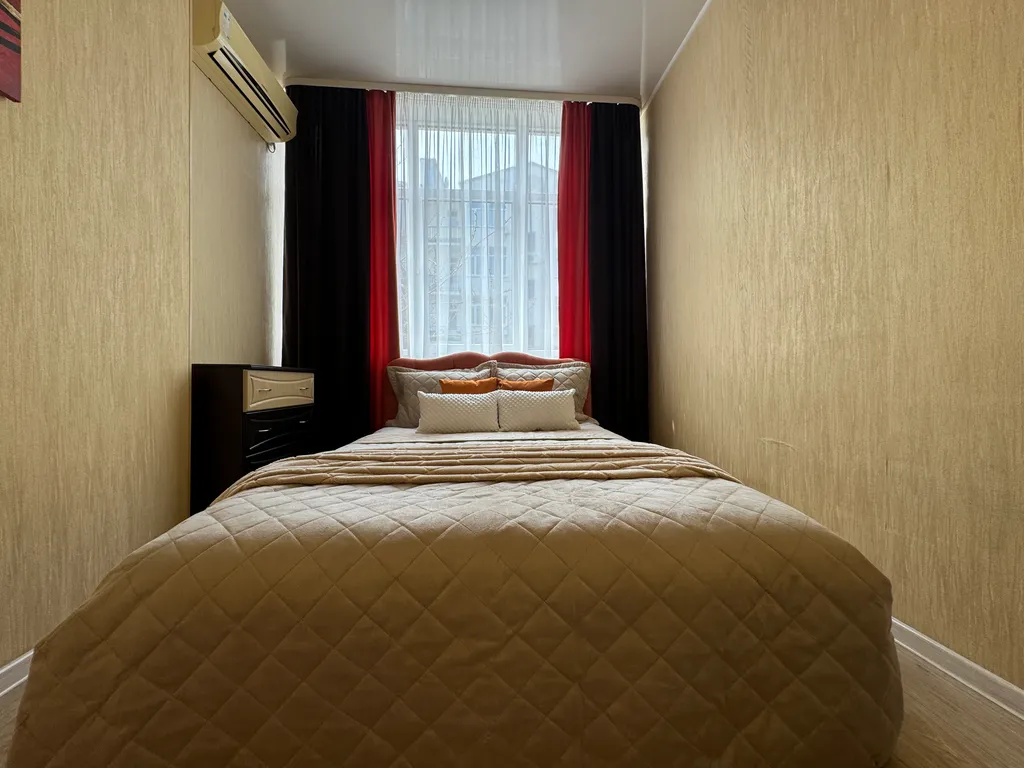 1 к.кв. пляж 5 мин рядом Парк Победы Херсонес не берем плату за уборку