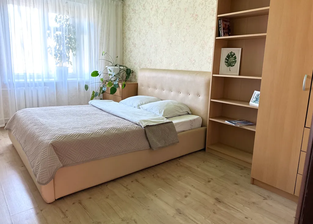 4-комнатная Квартира