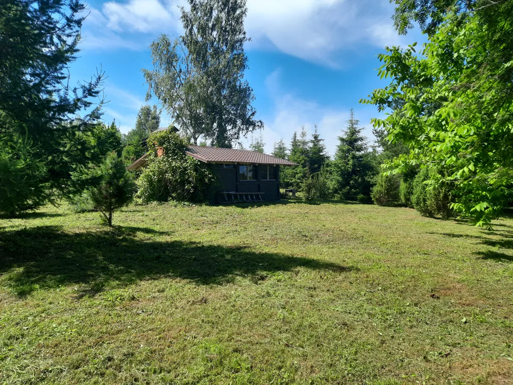 Домик с видом на озеро