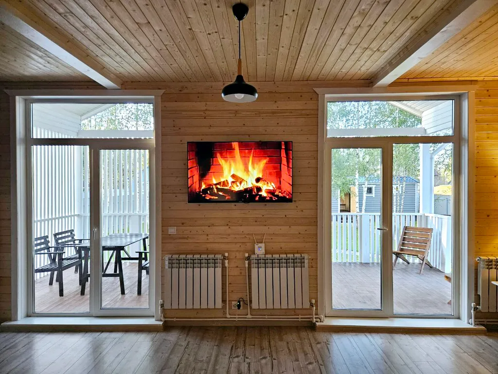 Дом с большой террасой, банным чаном и баней на дровах в окружении леса