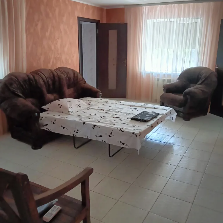 Дом с бассейном