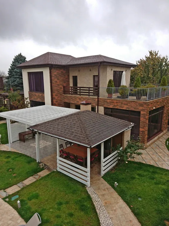 Коттедж с бассейном и хамамом