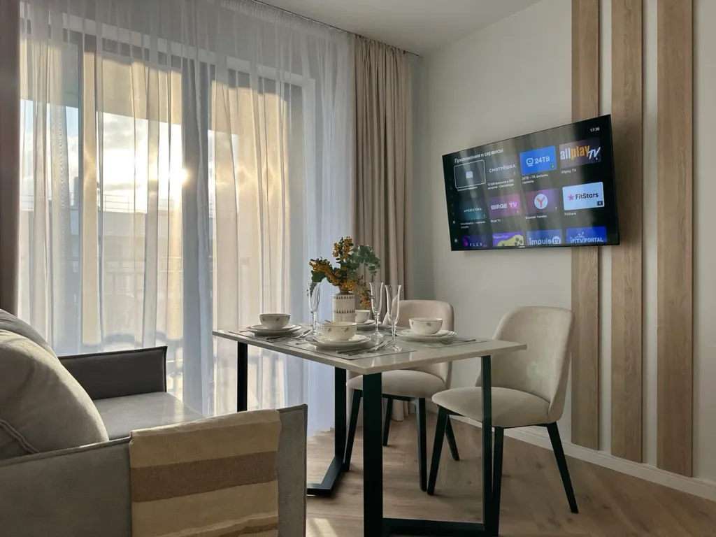 Апартаменты с подогреваемым бассейном в резиденции Европа