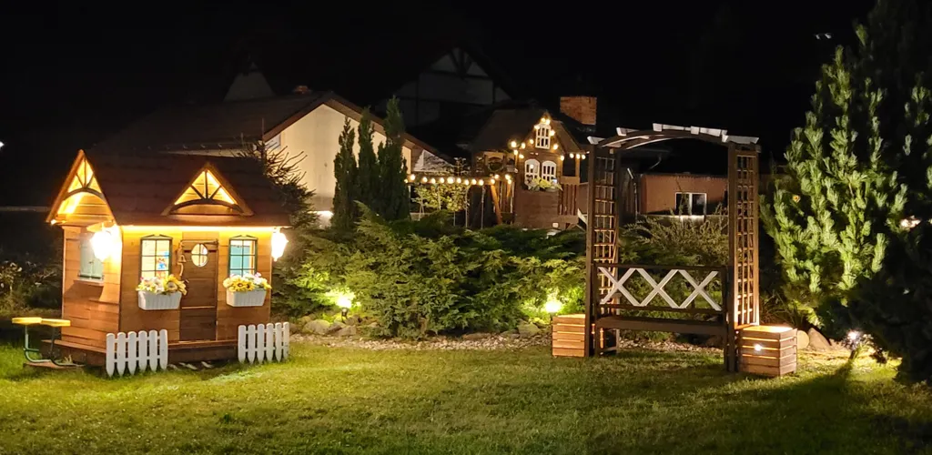 Вилла Морская - уютный дом с бассейном на берегу Балтийского моря