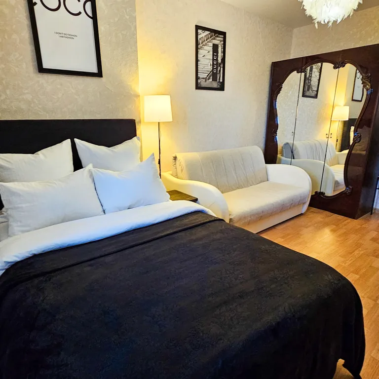 3-комнатная Квартира — аренда посуточно в Новый Уренгой