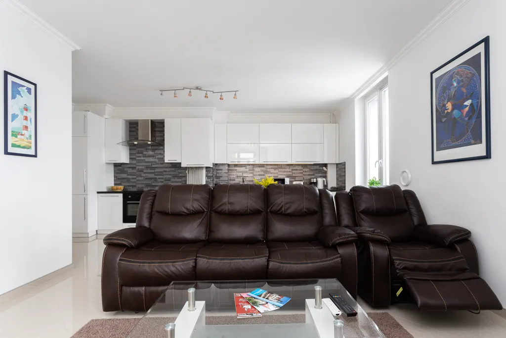 Шикарная Квартира в Центре города, с видом на Верхнее озеро.