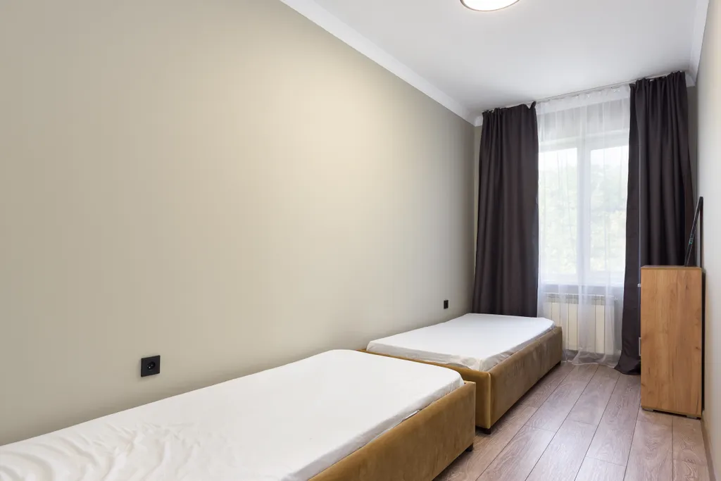 Дом с зоной отдыха на улице