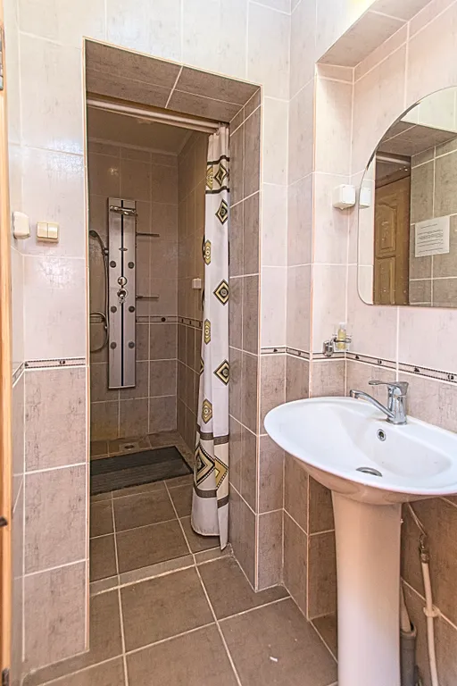 5-комнатный Дом