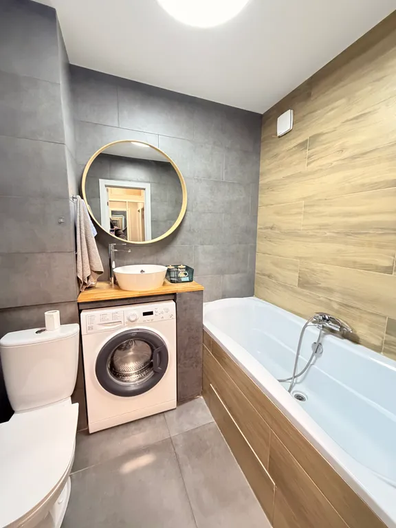 Комфортабельная однокомнатная квартира на берегу реки