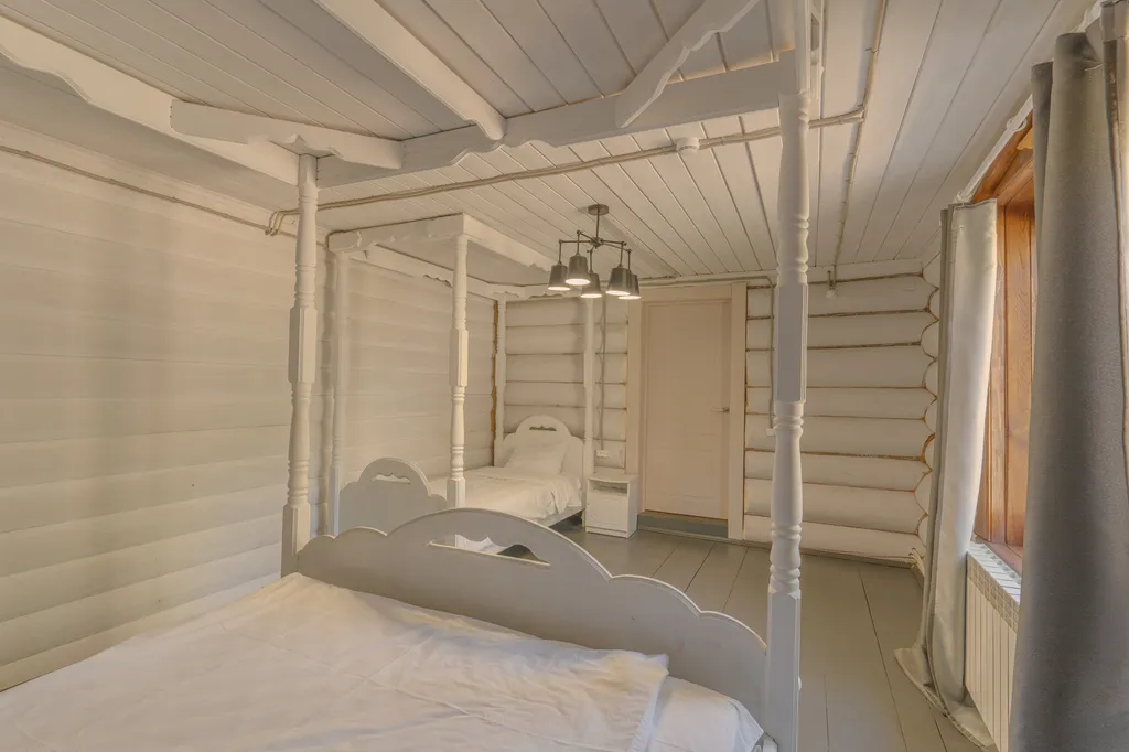 7-комнатный Дом