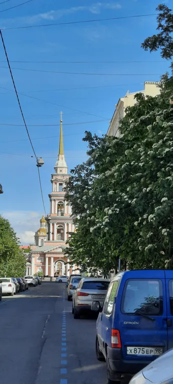 Микро-квартира с гидом по городу, в центре, рядом с метро