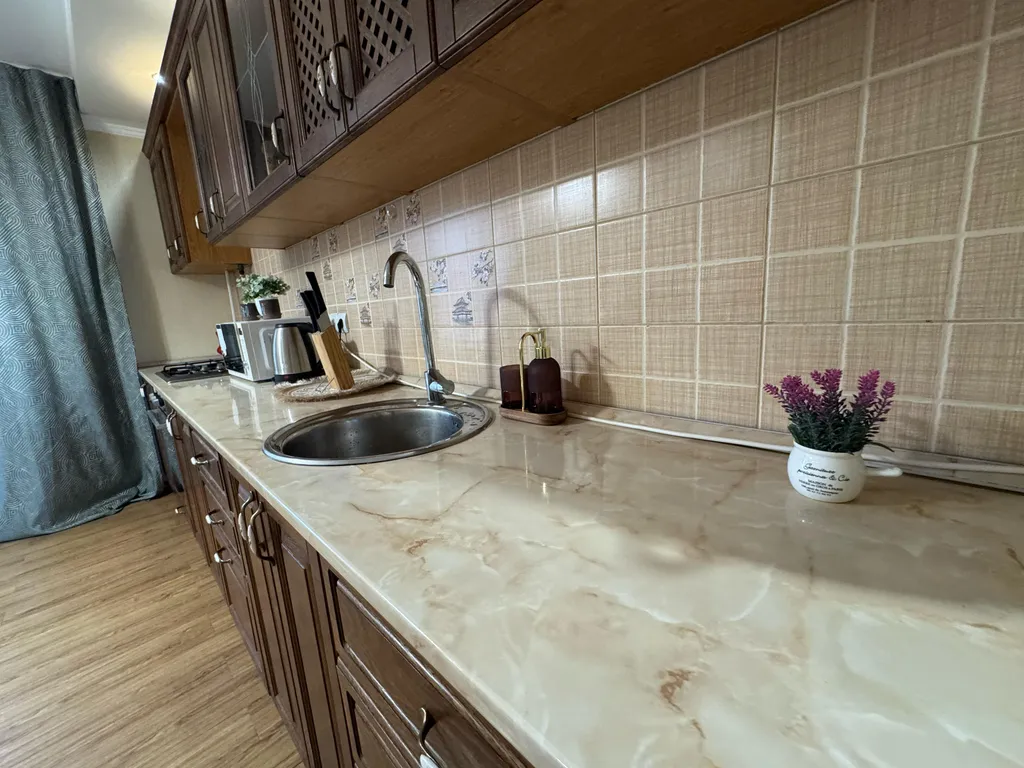 Рядом с аквапарк ривьера