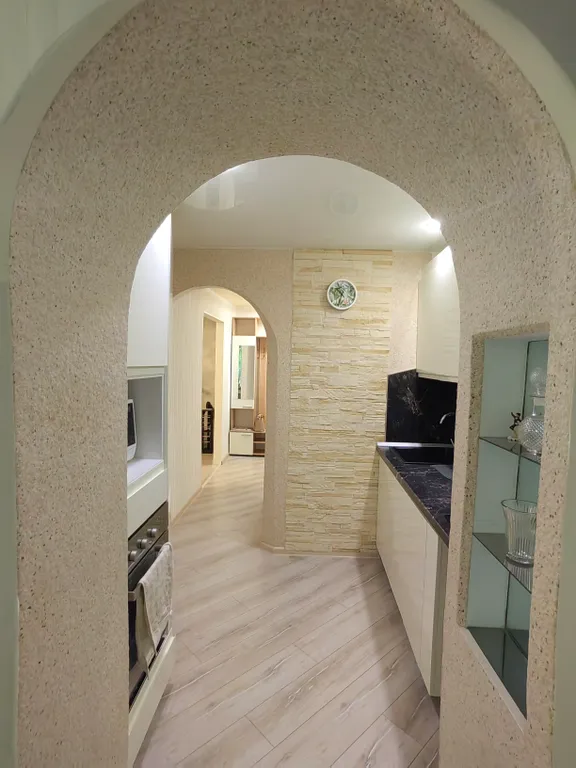 Трёхкомнатная квартира на набережной