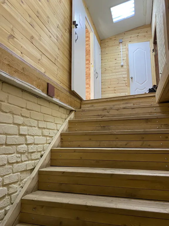 Одноместная комната в большом старинном доме