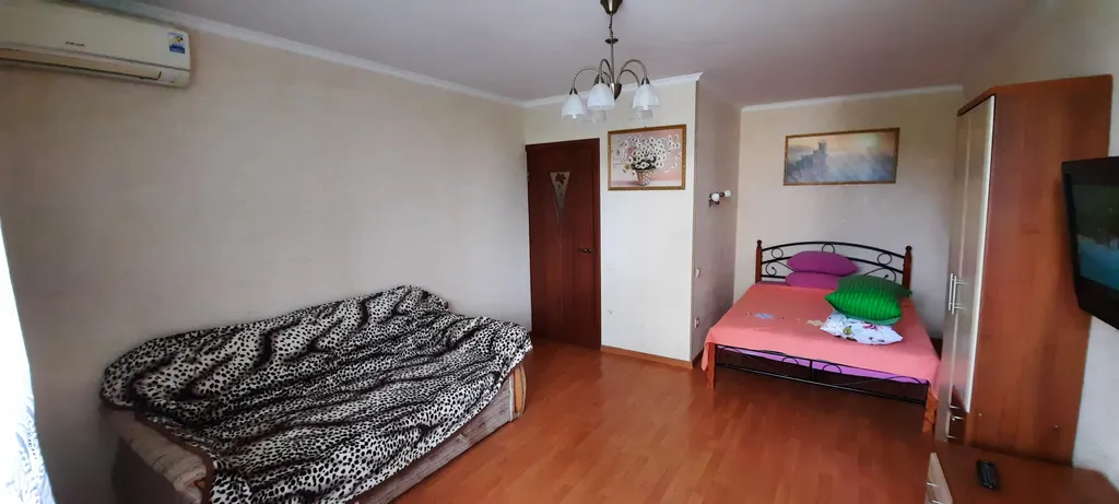 Квартира 1-комнатная Квартира — Евпатория