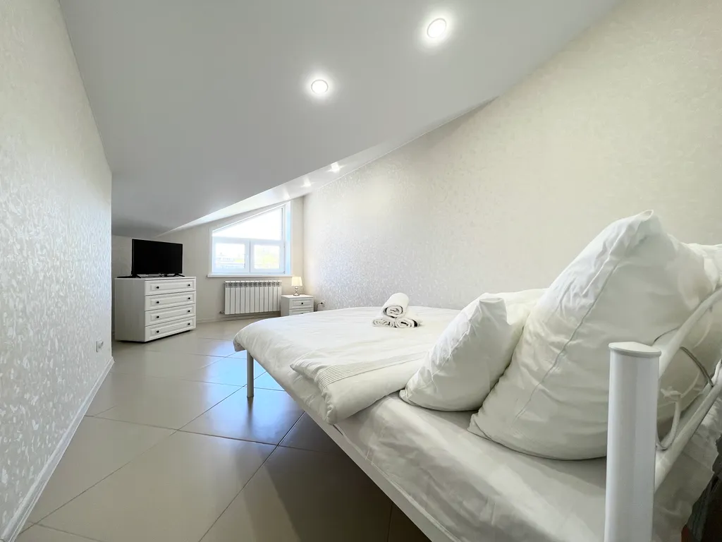 Комфортабельная 2-к квартира в новом доме в центре — аренда посуточно в Калуга