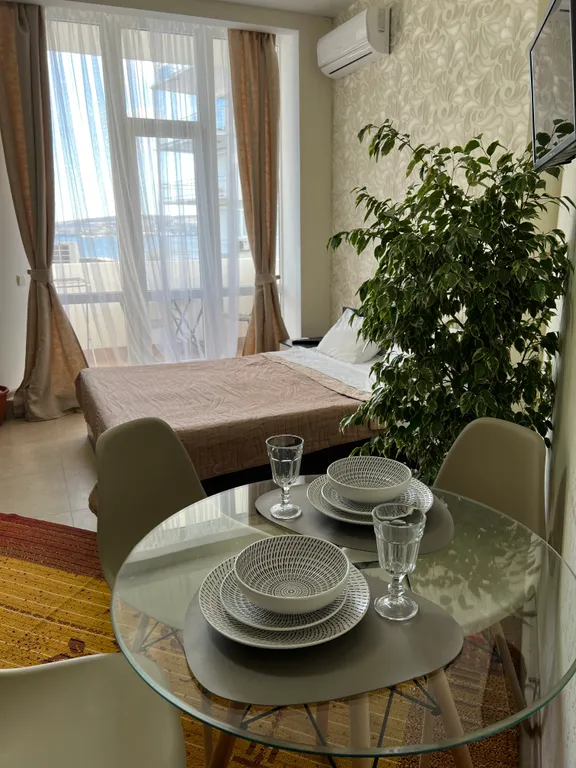 Квартира-студия на берегу моря