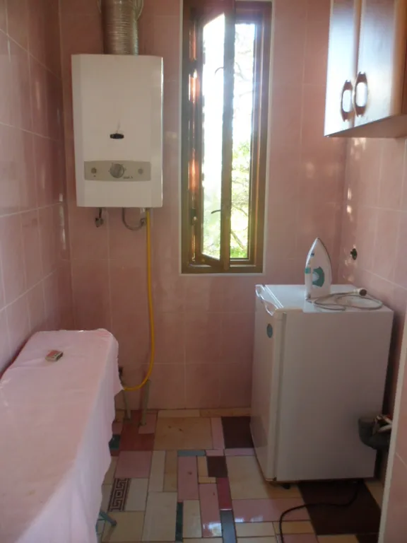 2-местный номер с ТВ. Удобства на два номера