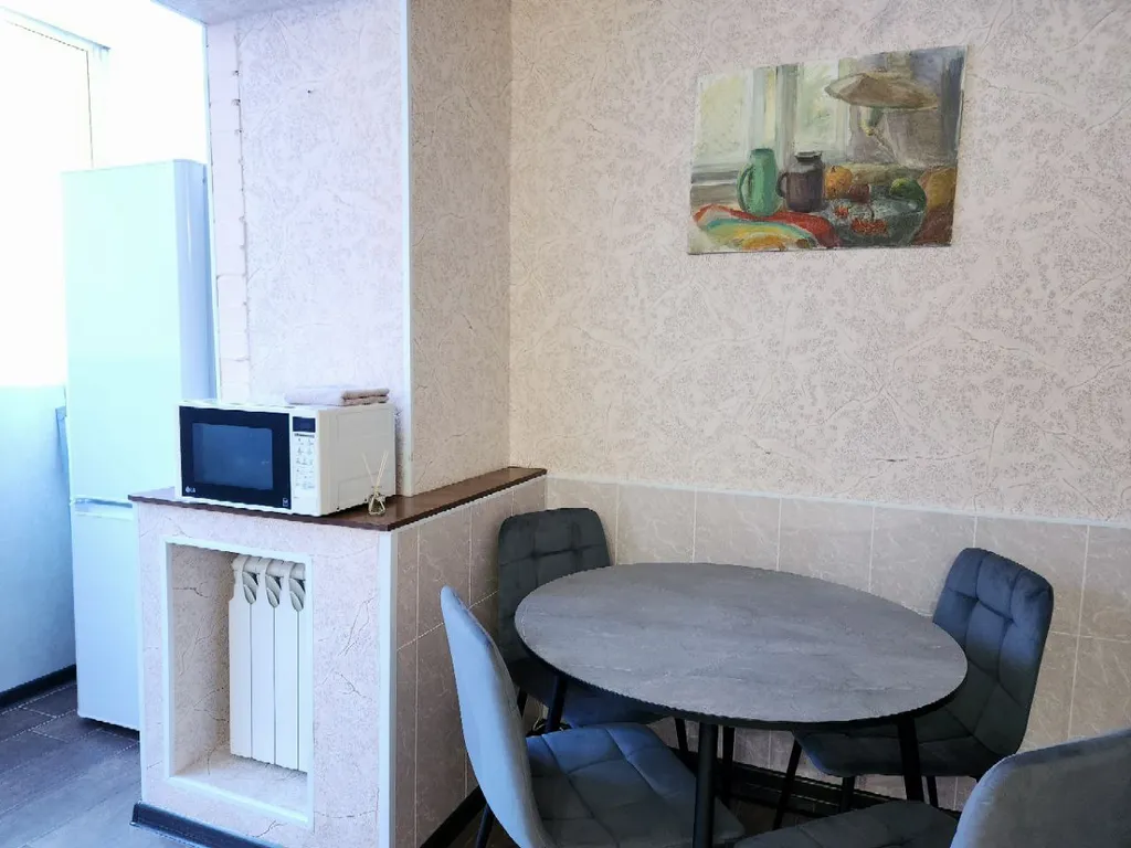 Просторная и уютная евродушка