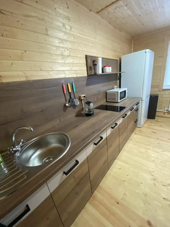 Уютный и просторный дом с видом на горы