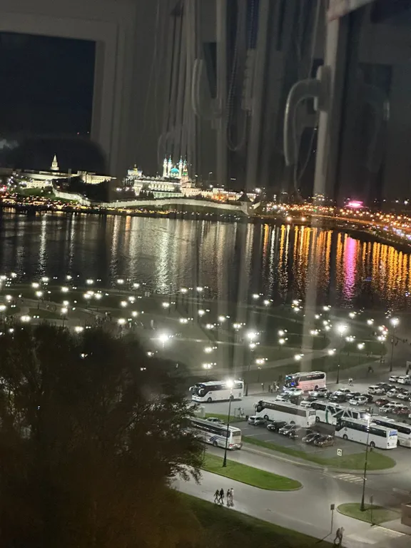 С видом на Чашу