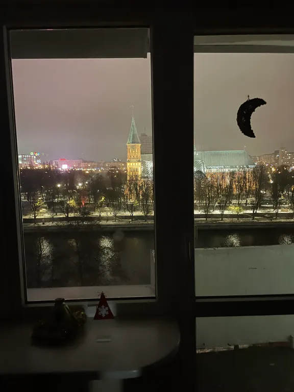 Квартира 3-комнатная Квартира — Калининград