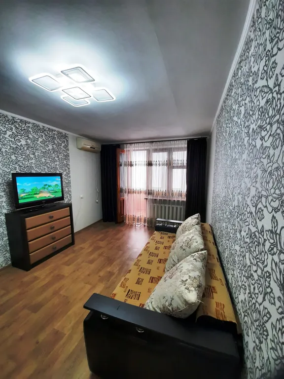 2-комнатная Квартира — аренда посуточно в Евпатория