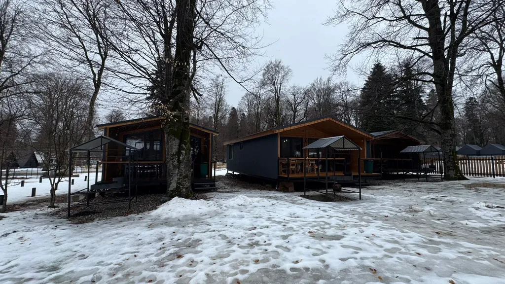 Коттедж Уютный барнхаус с видом на горы и лес — Архыз