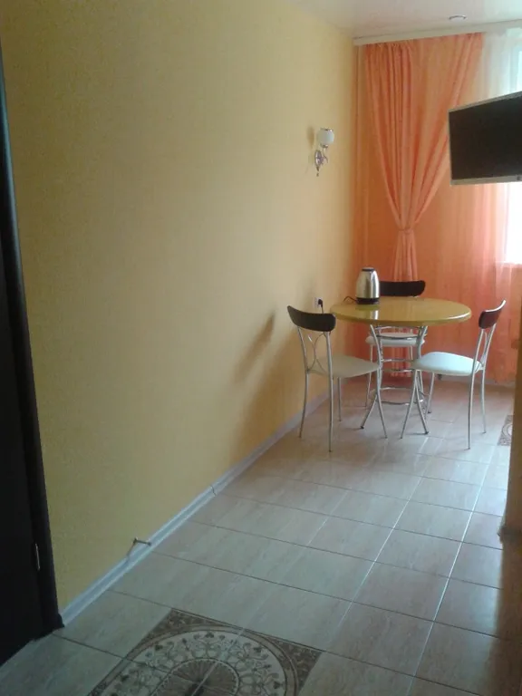 Квартира у ТЦ Альтаир