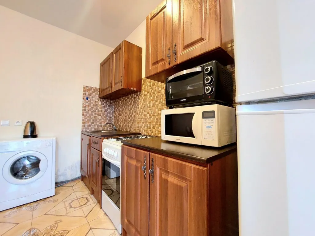 2-х комнатная квартира в тихом районе ЖК 8 Квартал