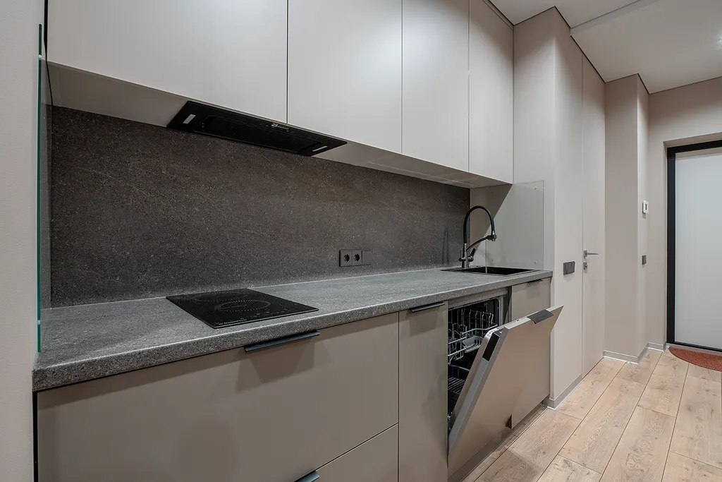 Квартира рядом с парком Челюскинцев