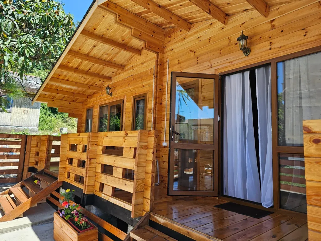 Коттедж Коттеджный домик — Сухум