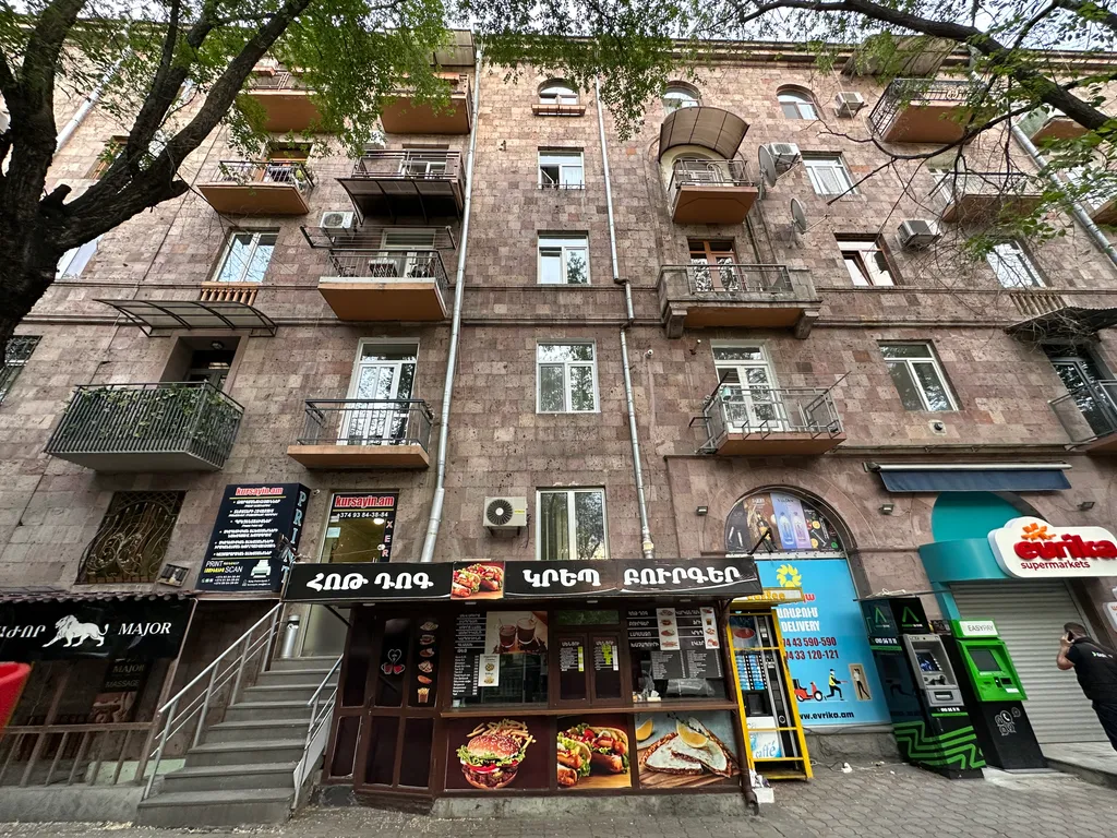 Уютная двухкомнатная квартира в центре города