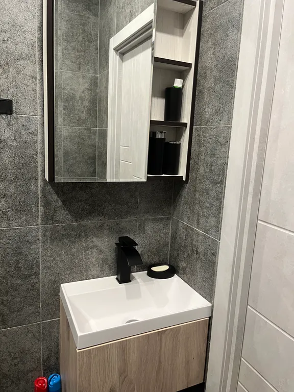 Трёхкомнатная квартира с хорошим ремонтом