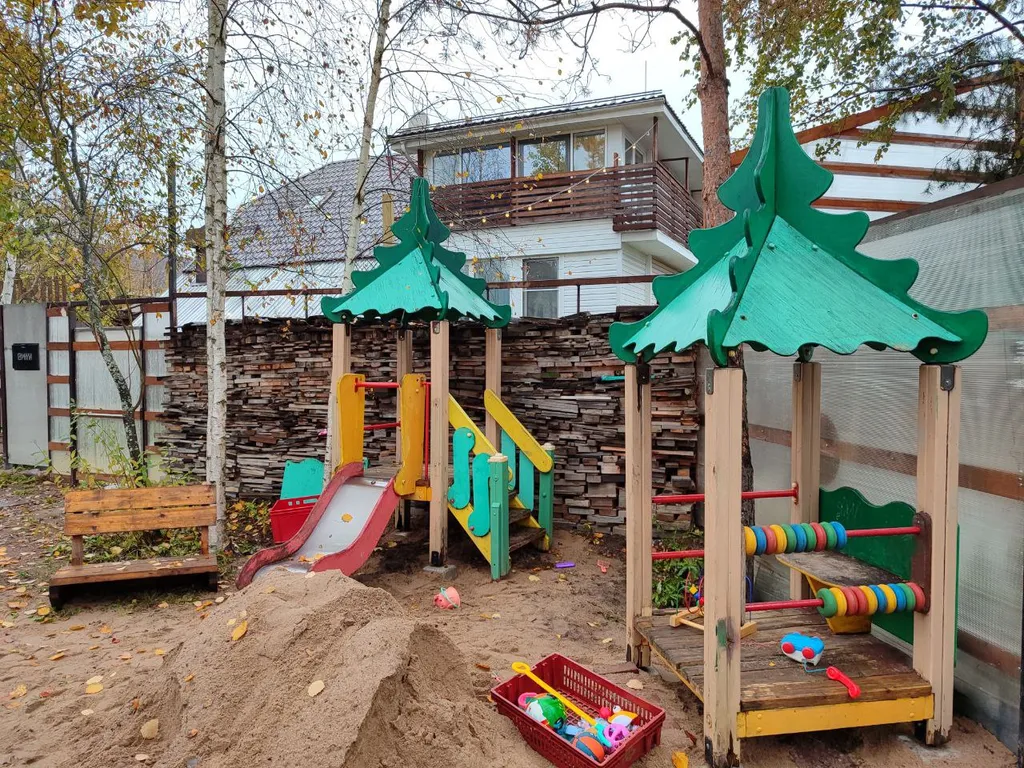 Вилла с гриль-верандой, сауной, купелью и джакузи