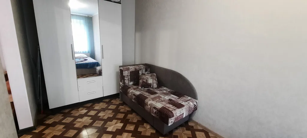 Хорошая 2-комнатная квартира возле вокзала