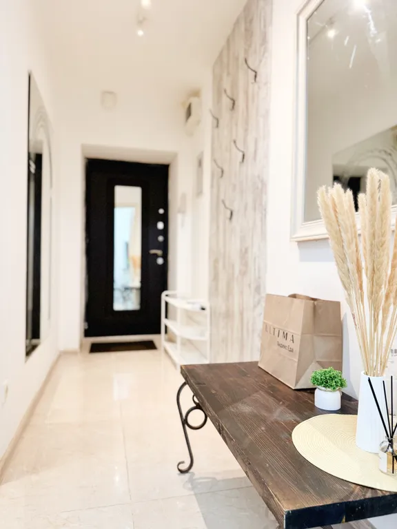 Квартира Стильная квартира на Патриках — Москва