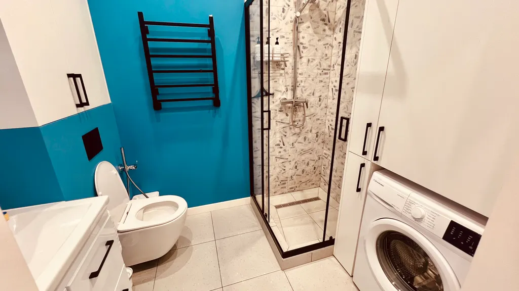 Квартира у моря с новым ремонтом, на первой линии