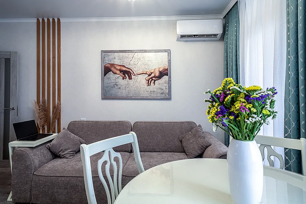 Евро 2-х комнатная квартира в WS