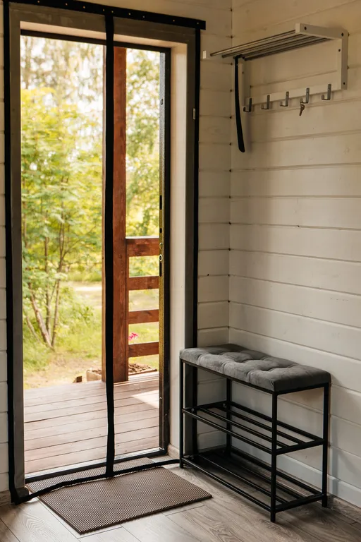 Уютный дом на берегу озера "Прозрачный берег №5"