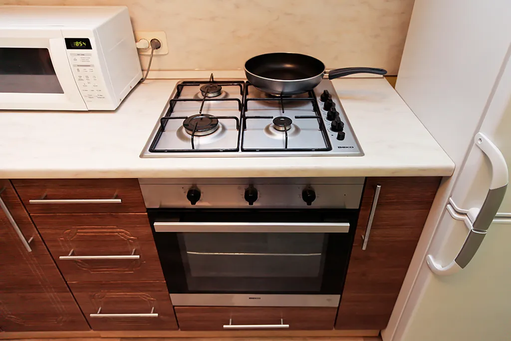 Рядом Стадион Красная Звезда, СибГУФК, СКК Блинова, СК Авангард