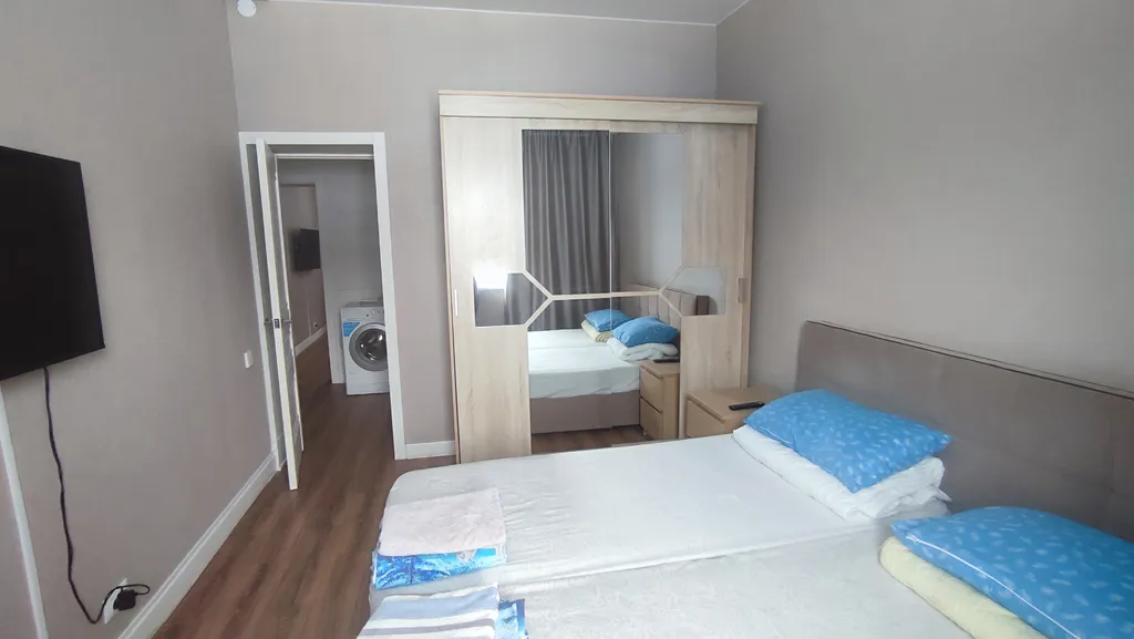 Двушка люкс с большой кухней