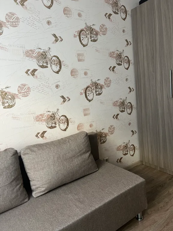 Уютная евротрешка с кухней-гостиной в центре города